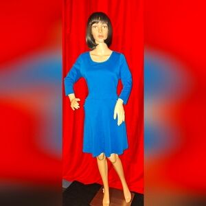NY & COMPANY/  MEDIUM  3/4 SKEEVES MIDI DRESS / ROYAL BLUE